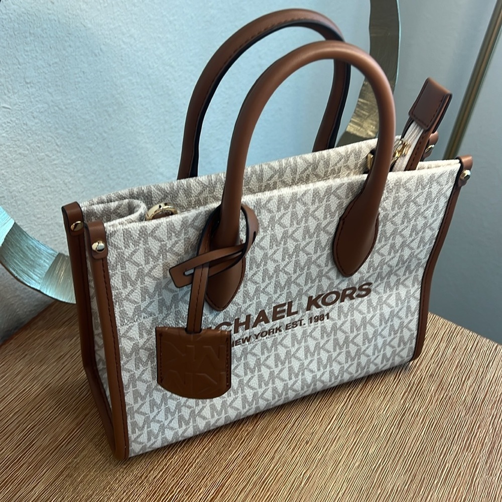nwt MICHEAL KORS Mirella Small Logo Tote Bag Shopper VANILLA/ BROWN - Picture 4 of 8